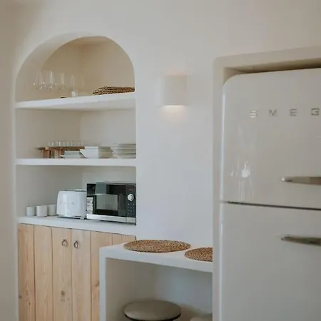 Blau - Mediterranean Living *